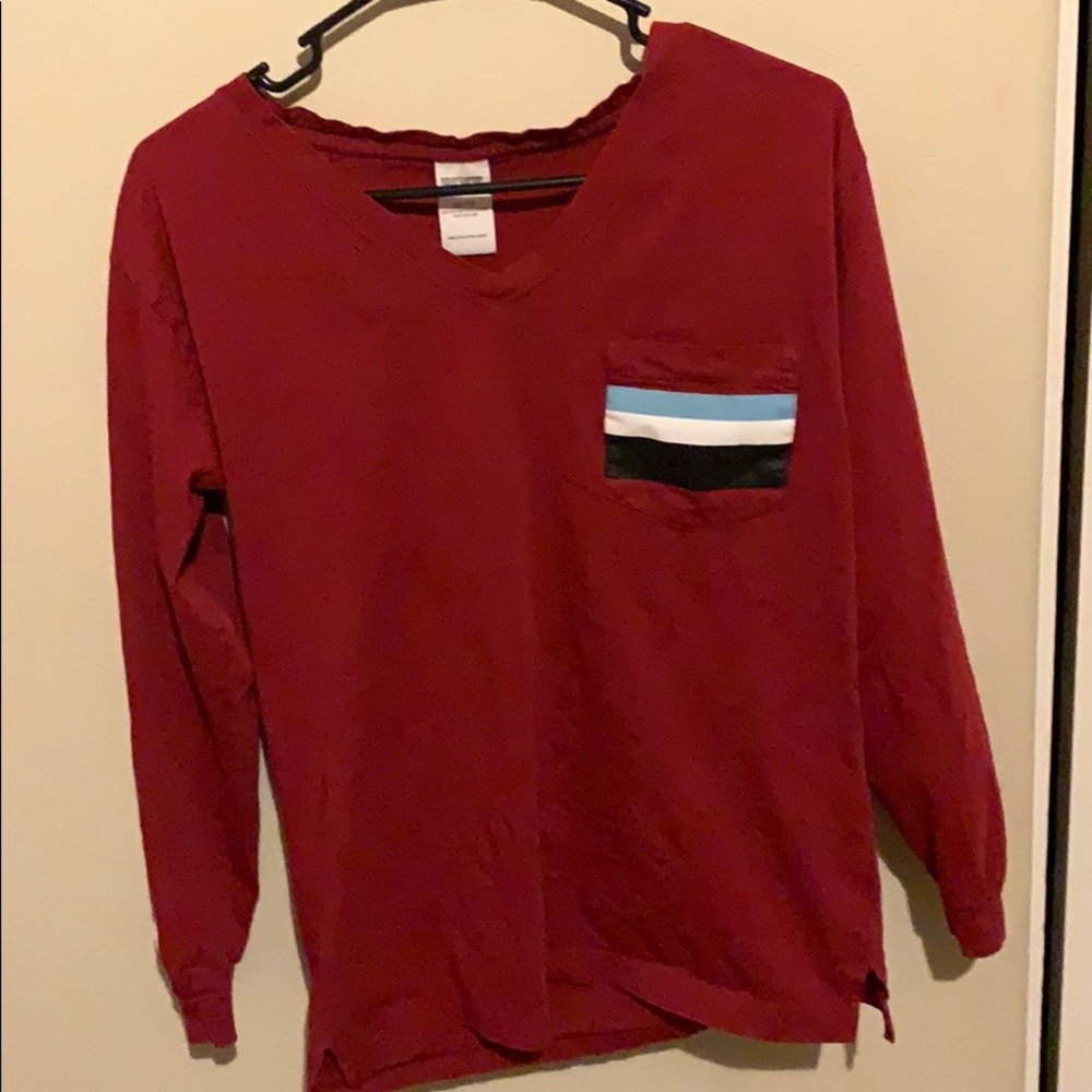 Long sleeve v neck